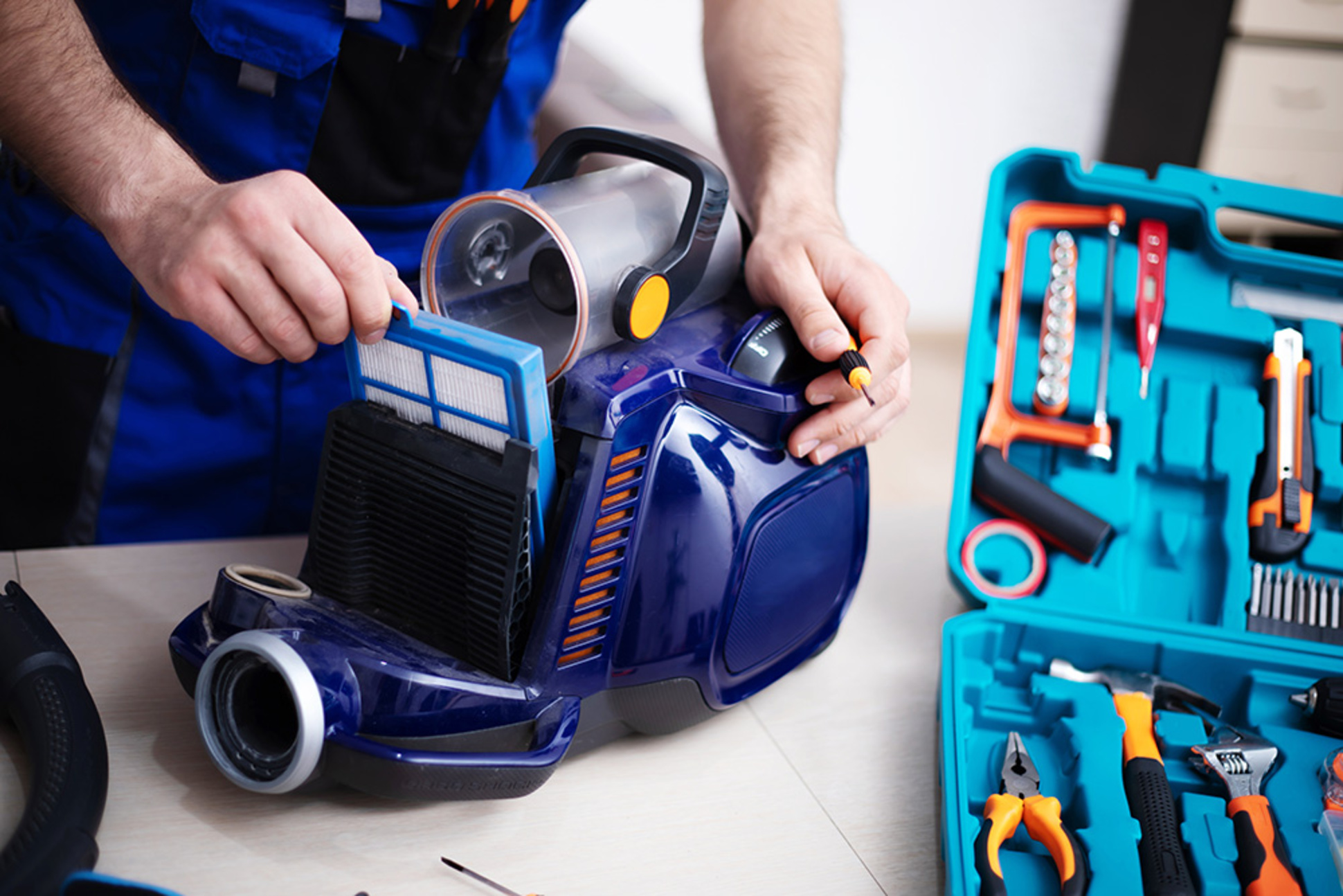 Werkstatt bei Joheß Elektrotechnik GmbH & Co. KG in Hemau