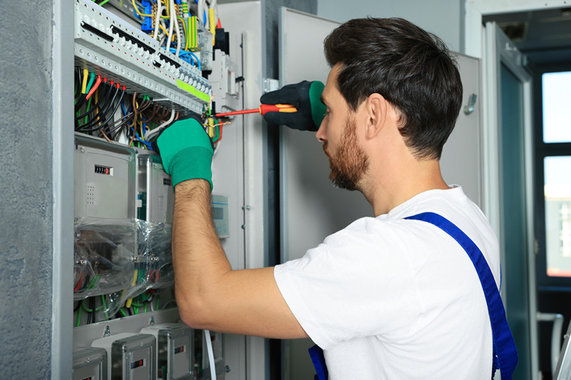 Nieder&shy;spannungs&shy;anlagen bei Joheß Elektrotechnik GmbH & Co. KG in Hemau