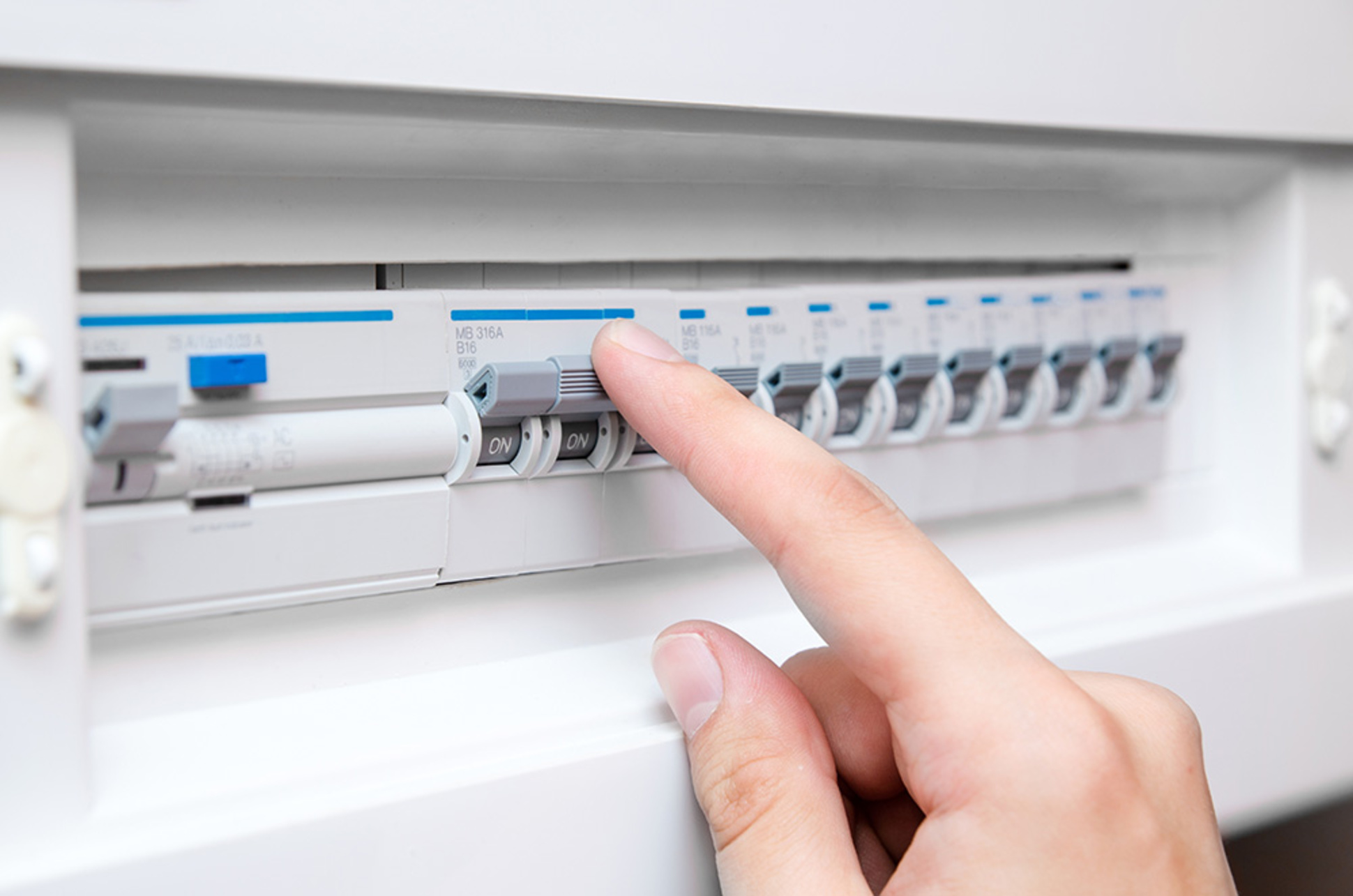 Schalt&shy;schrank&shy;bau bei Joheß Elektrotechnik GmbH & Co. KG in Hemau